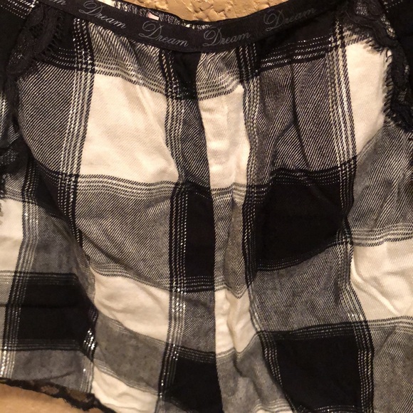 NWT Victoria’s Secret Love Sleep shorts. Black/Gray/White/Silver Thread. Medium - Picture 6 of 11